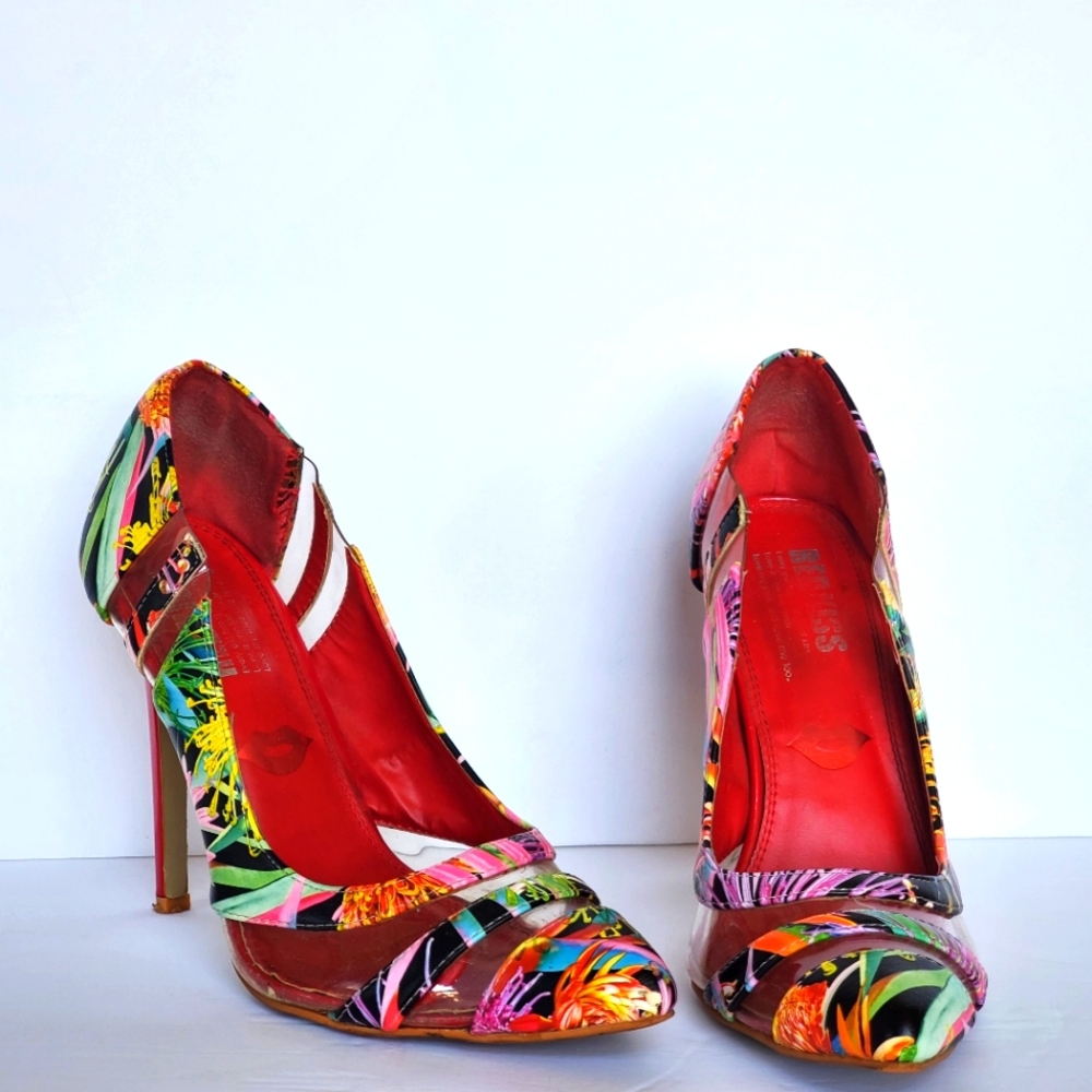 Floral Delight Pointy Heels